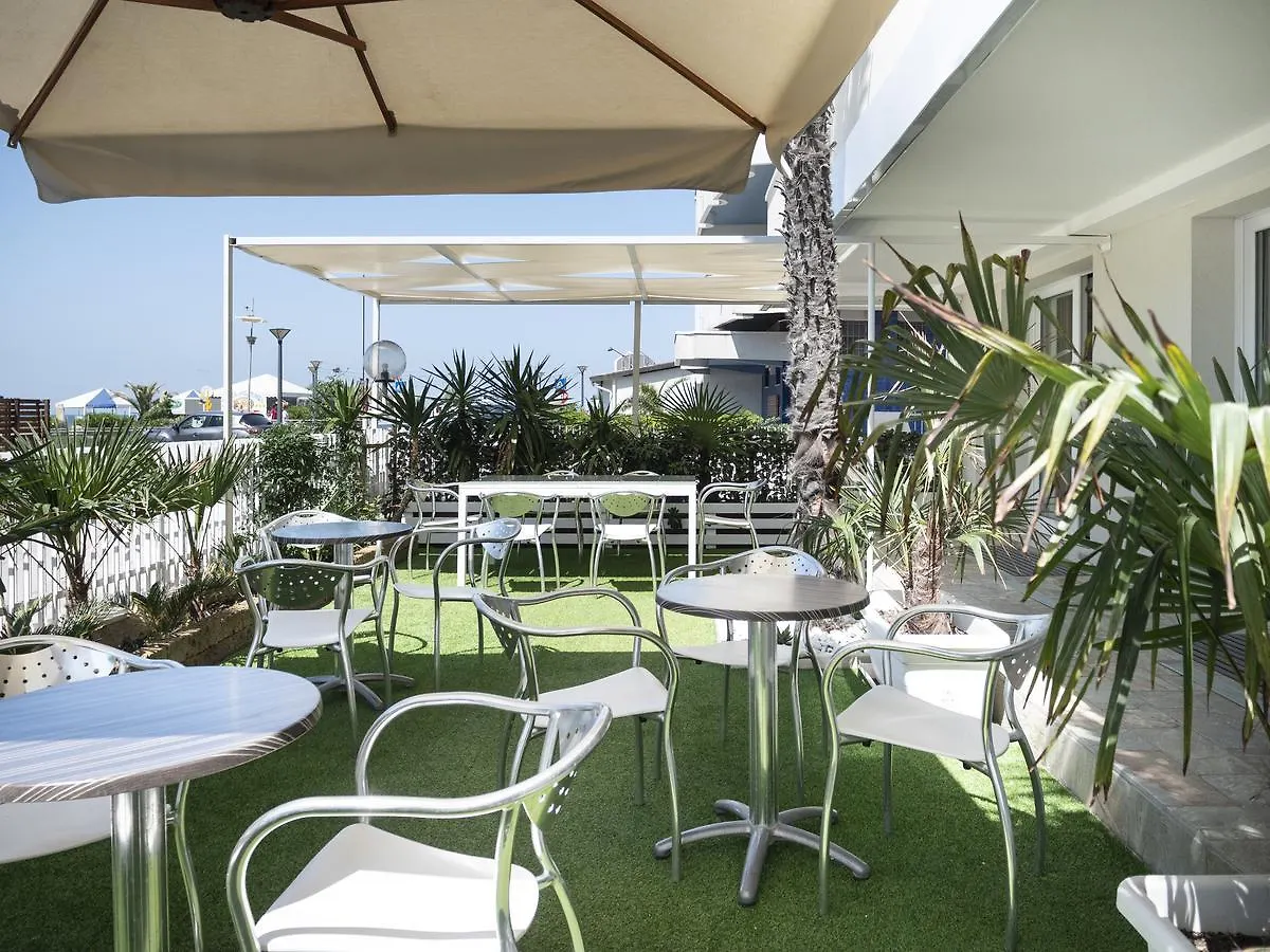 Solemare Hotel E Residence Misano Adriatico